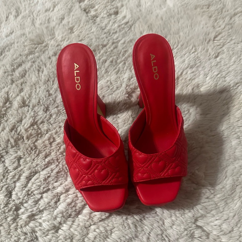 ❤️ Red Quilted ALDO Mules – Size 9 | NWT